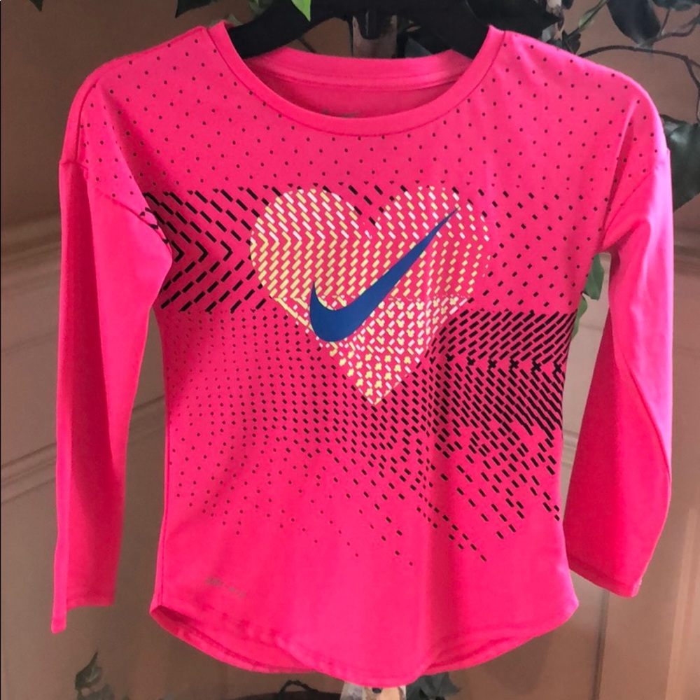 Nike EUC Girls S Dri-Fit Long Sleeve Tee